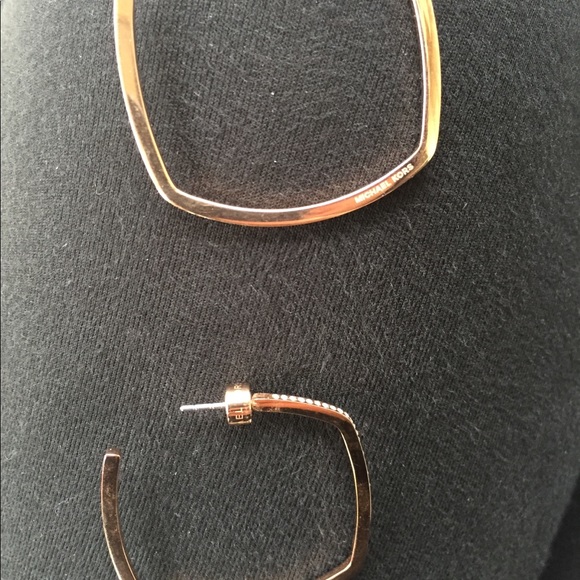 Authentic Square Michael Kors Diamond Gold Hoops - Picture 2 of 8